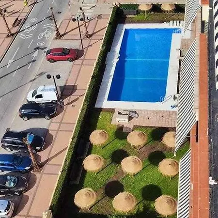 Frente Al Mar דירה *